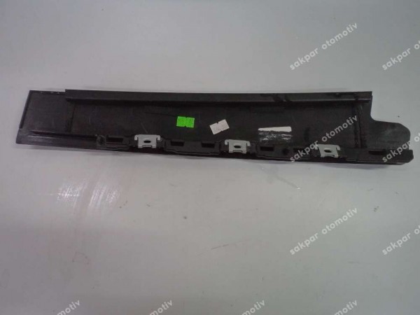 Renault Megane 4 Sol Arka Kapı Direk Kaplaması Bakaliti Orj 822821630R CP (CE128)