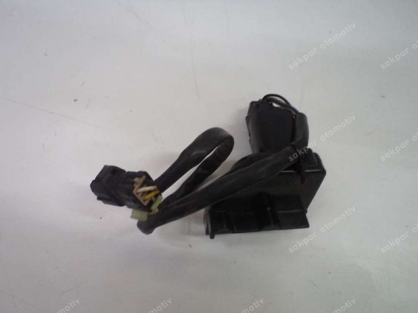 Hyundai Getz Ön Sağ Kapı Otomatik Merkezi Kilit 4 Fişli Orj 95735-1C010 CP (DE111)