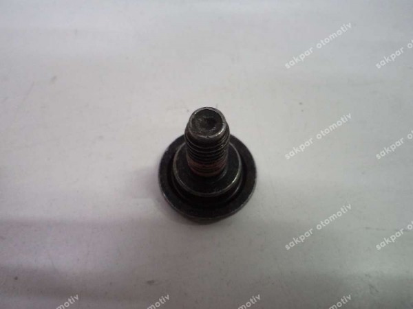 Dacia Lodgy Arka Koltuk Bağlantı Civatası Orj 544188105R YP (GA136)