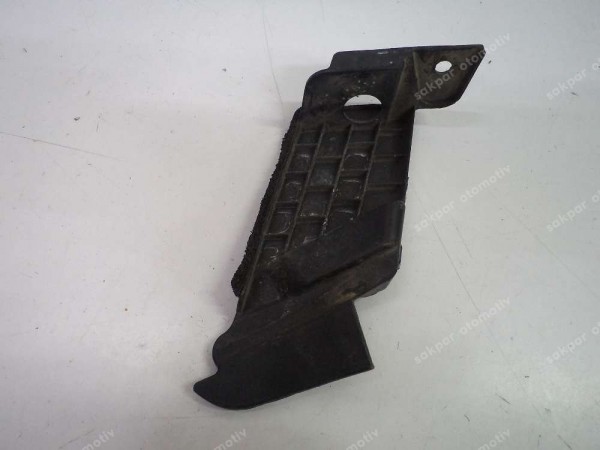 Hyundai İ20 Ön Cam Sağ Köşe Plastiği Bakaliti Orj 86154-C8000 CP (DB1316)