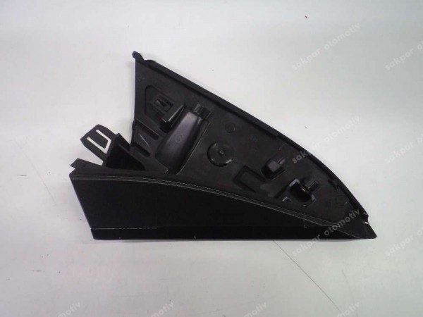 Renault Megane 4 Sol Arka Rüzgarlık Bakaliti Orj 960774145R YP (AC110)