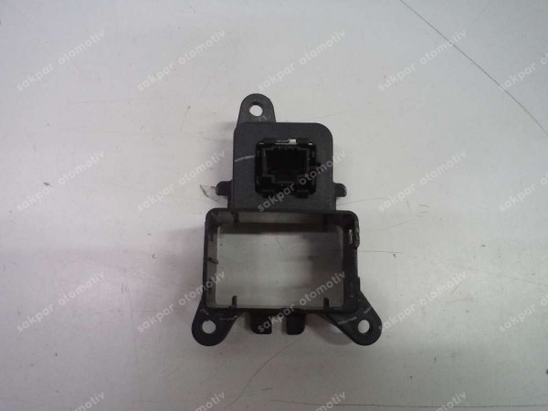 Renault Clio 4 Hız Sabitleme Düğmesi Yuvası Orj 684920540R CP (DB1316)