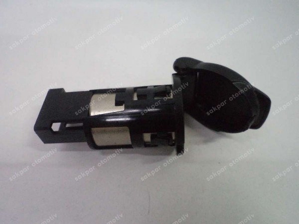 Renualt Clio 5 Kadjar Duster Çakmaklık Soketi 253312923R 253314097R YP SP (DE111)