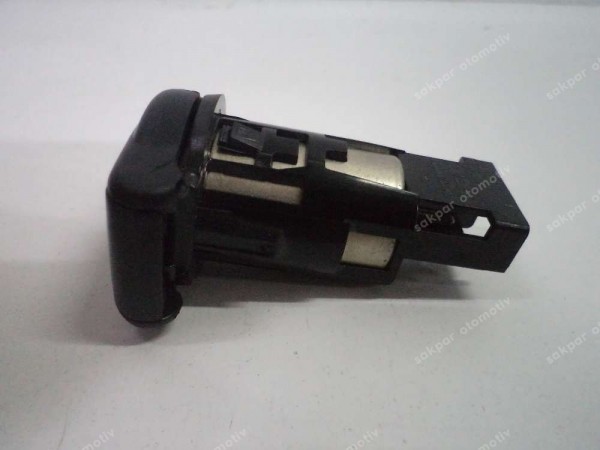Renualt Clio 5 Kadjar Duster Çakmaklık Soketi 253312923R 253314097R YP SP (DE111)