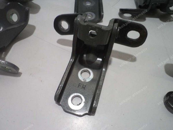 Hyundai Tucson Kapı Menteşesi 2021- YP SP (EC121)