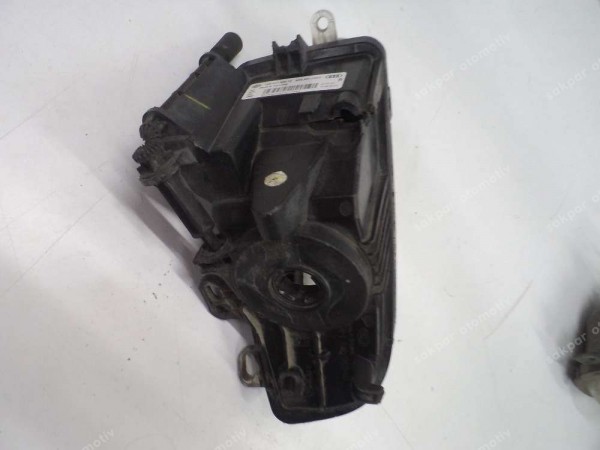 Audi A3 Sağ Sis Farı Orj 8V0941700C CP (BC123)