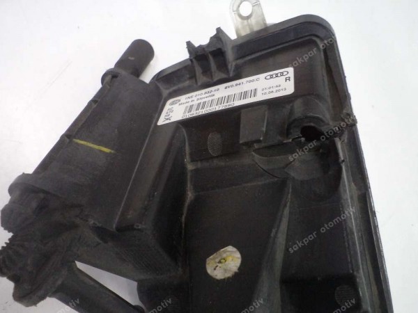 Audi A3 Sağ Sis Farı Orj 8V0941700C CP (BC123)