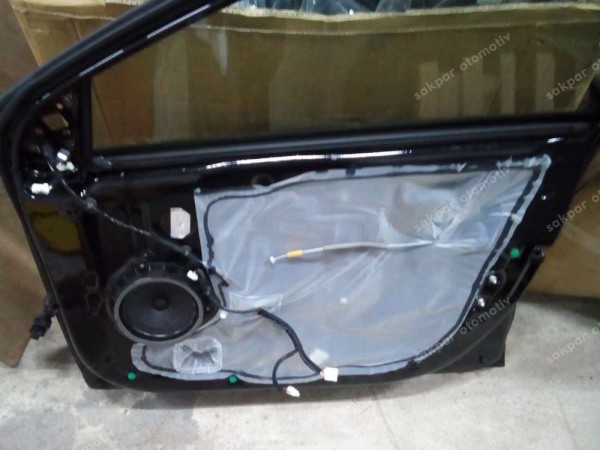 Hyundai Bayon Sağ Ön Kapı (Siyah) Orj 76004-Q0400 SP YP (BD110)