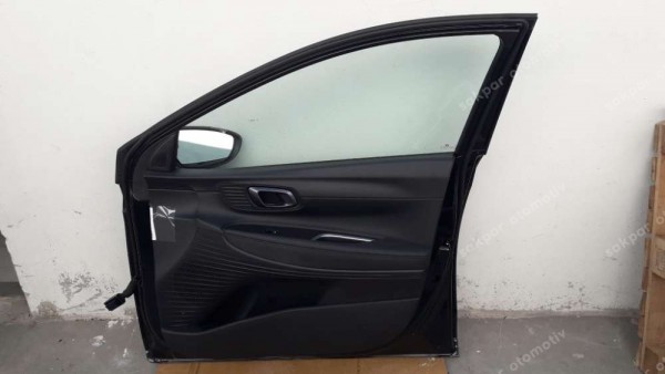 Hyundai Bayon Sağ Ön Kapı (Siyah) Orj 76004-Q0400 SP YP (BD110)