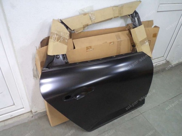 Renault Talisman Sağ Arka Kapı Orj 82100-3230R YP (BF110)