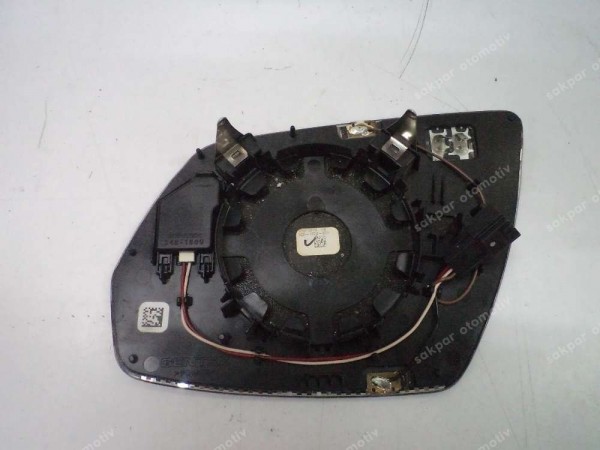 Hyundai Genesis Sağ Ayna Camı Orj 87621-B1450 CP (DC126)