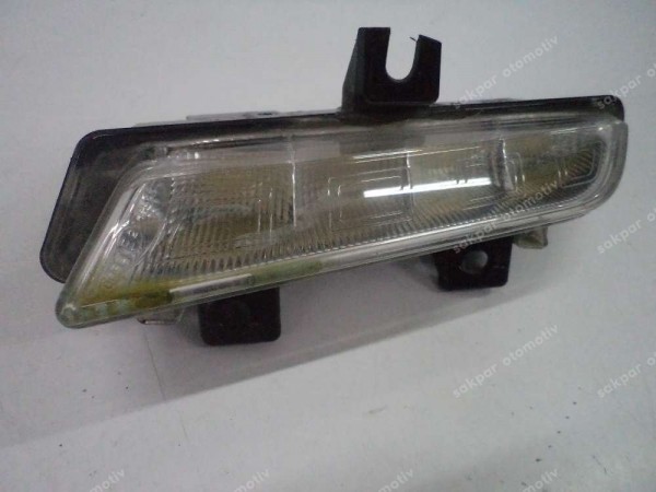 Renault Clio 4 Sağ Gündüz Farı Led Orj 266059493R CP HP (BB126)