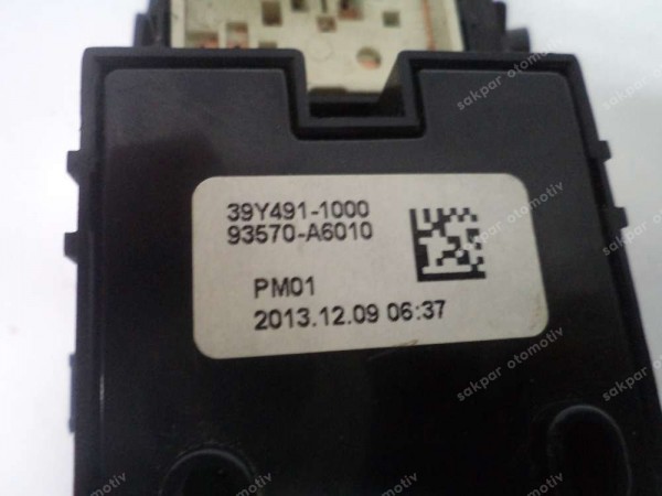 Hyundai İ30 Sol Ön Cam Ayna Ayar Düğmesi 93570-A6010 CP (AF134)