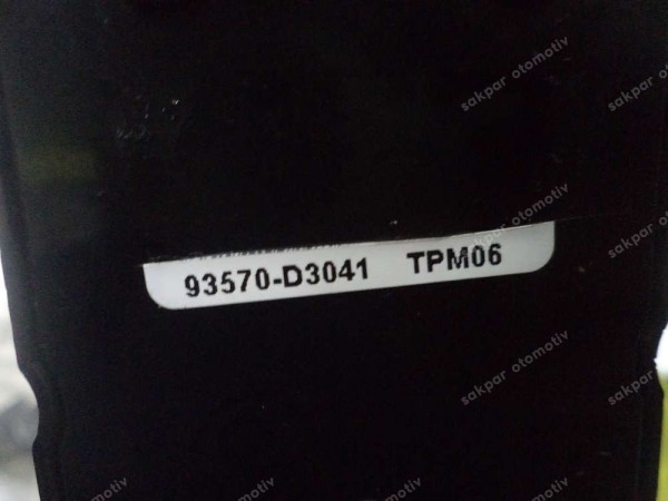 Hyundai Tucson Sol Ön Cam Düğmesi Komple 93573-D3041 CP (DE113)