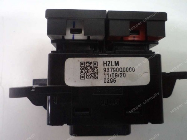 Hyundai İ20 Dörtlü Flaşör Düğme Buton Orj 93790-Q0000 CP (DE113)