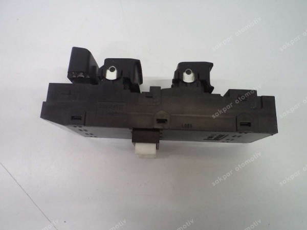 Hyundai İ20 Sol Cam Açma Düğme Takımı Orj 93570-C8110 CP (DE113)