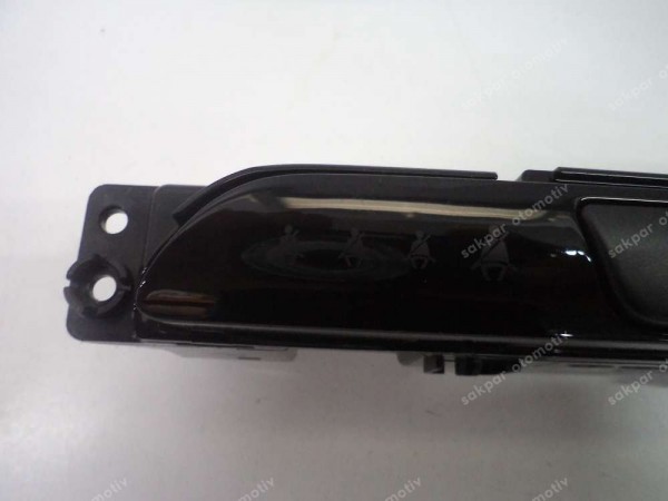 Hyundai İ30 Otomatik Kapı Kilit Düğmesi Butonu Orj 93770-G4000 CP (DE113)