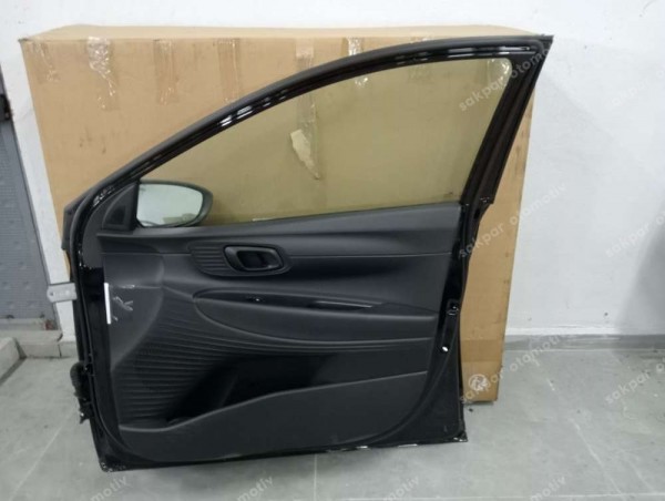 Hyundai İ20 Sağ Ön Kapı Dolu ( SİYAH ) 76004-Q0000 SP YP (CA110)