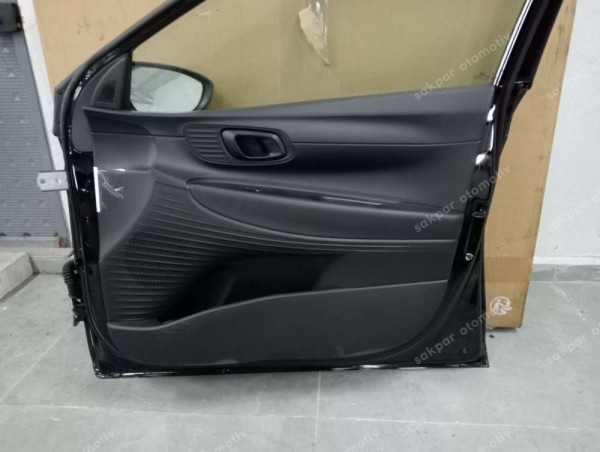 Hyundai İ20 Sağ Ön Kapı Dolu ( SİYAH ) 76004-Q0000 SP YP (CA110)