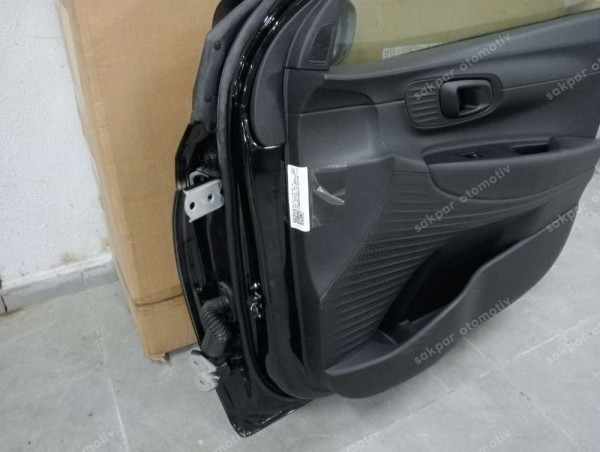 Hyundai İ20 Sağ Ön Kapı Dolu ( SİYAH ) 76004-Q0000 SP YP (CA110)