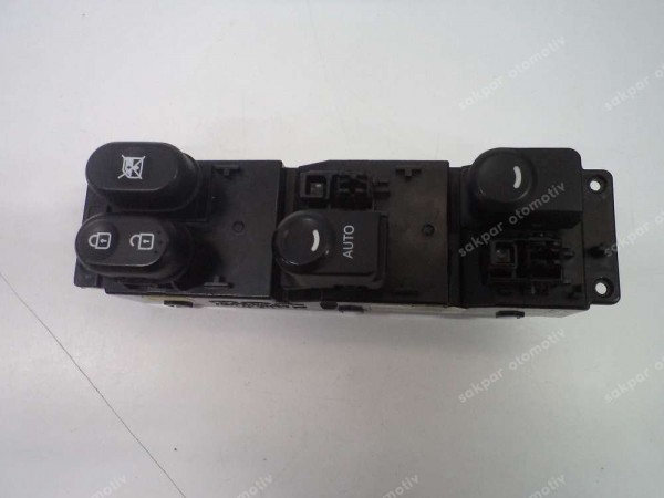 Hyundai Accent Blue Sol Ön Cam Düğmesi Orj 93570-1R411 CP HP  (DE113)