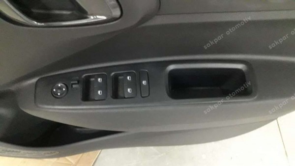 Hyundai İ10 Sağ Ön Kapı Dolu RHD ( KUMSAL GRİ ) 76004-K7000 SP YP (CA110)