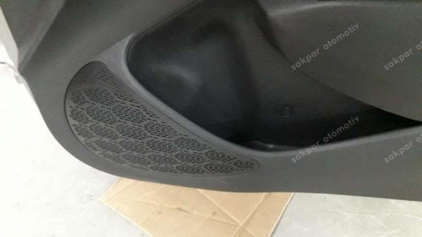 Hyundai İ10 Sağ Ön Kapı Dolu RHD ( KUMSAL GRİ ) 76004-K7000 SP YP (CA110)