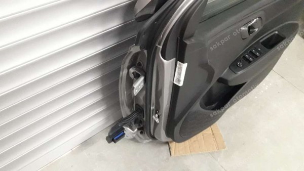 Hyundai İ10 Sağ Ön Kapı Dolu RHD ( KUMSAL GRİ ) 76004-K7000 SP YP (CA110)