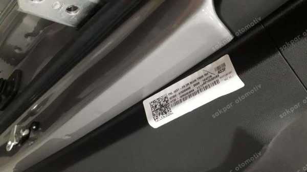 Hyundai İ10 Sağ Ön Kapı Dolu RHD ( KUMSAL GRİ ) 76004-K7000 SP YP (CA110)