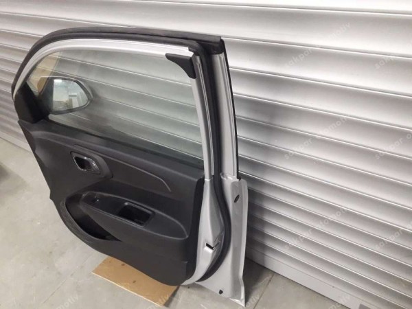 Hyundai İ10 Sağ Ön Kapı Dolu 76004-K7000 ( GRİ ) SP YP (CA110)