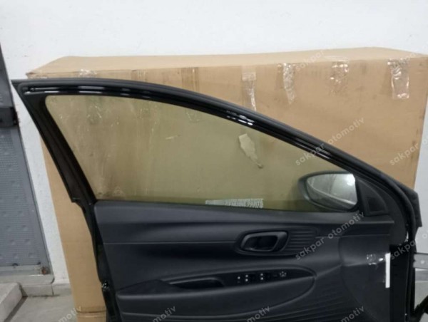 Hyundai İ20 Sol Ön Kapı Dolu ( SİYAH ) 76003-Q0000 SP YP (CB110)