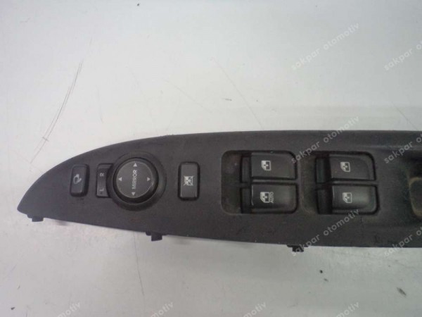 Hyundai İ20 Cam Ayna Kontrol Düğmeleri  Butonu Orj 82730-1J130 CP HP (DE113)