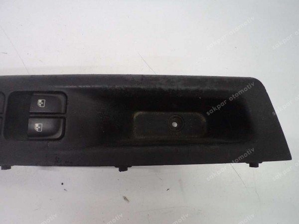 Hyundai İ20 Cam Ayna Kontrol Düğmeleri  Butonu Orj 82730-1J130 CP HP (DE113)