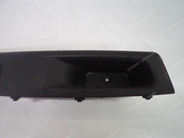 Hyundai İ20 Sol Arka Cam Açma Düğmesi Butonu Orj 83730-1J000 CP HP (DE113)