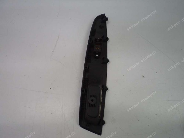 Hyundai İ20 Sol Arka Cam Açma Düğmesi Butonu Orj 83730-1J000 CP HP (DE113)