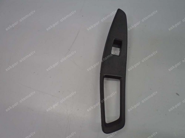 Hyundai İ20 Otomatik Cam Kontrol Düğme Bakaliti Orj 93580-C7020 CP (DE110)