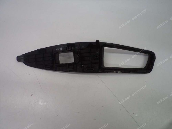 Hyundai İ20 Otomatik Cam Kontrol Düğme Bakaliti Orj 93580-C7020 CP (DE110)