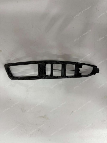 Hyundai İ20 Cam Ayna Kontrol Paneli Çerçevesi Orj 299134505 CP (DE113)