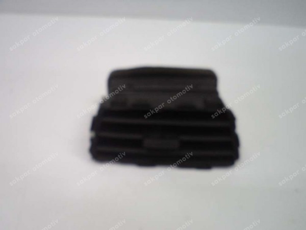 Hyundai İ20 Torpido Orta Havalandırma Izgarası Difüzör Orj 97410-C8000 CP HP (DE113)