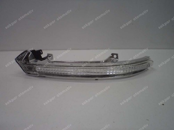 Volkswagen Passat Sol Ayna Sinyal Lambası Orj 14A949101 CP (BA124)