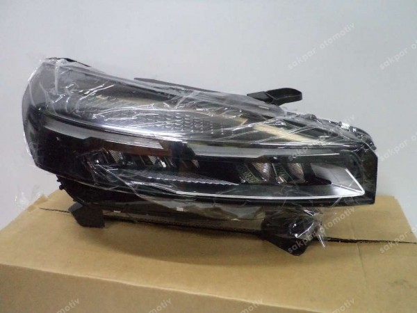 Renault Clio 5 5.5 Sağ Far 260103507R YS YP (AD110)
