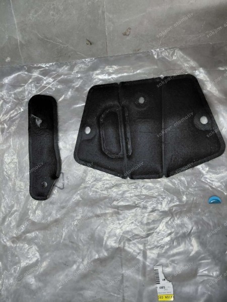 Renault Trafic 3 Motor İçi Göğüs Keçesi 858205479R YP (HA-120)