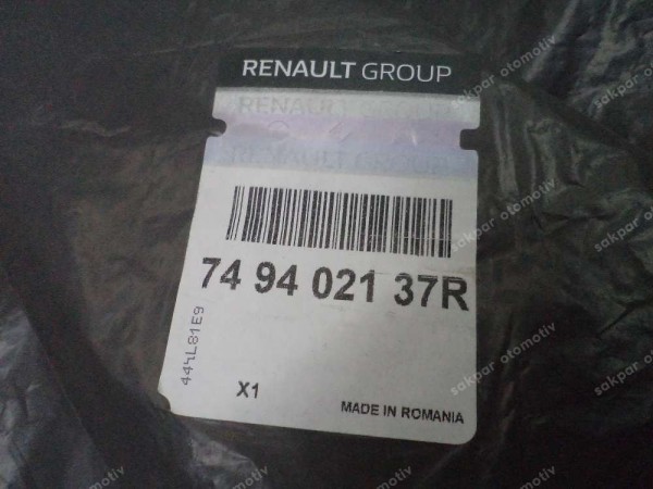 Dacia Sandero Ön Taban Sacı İzolasyonu Orjinal 749402137R YP (IB120)