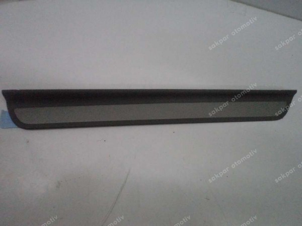 Renault Laguna 2 Sağ Eşik Kaplaması Orjinal 8200026635 YP (AE141)