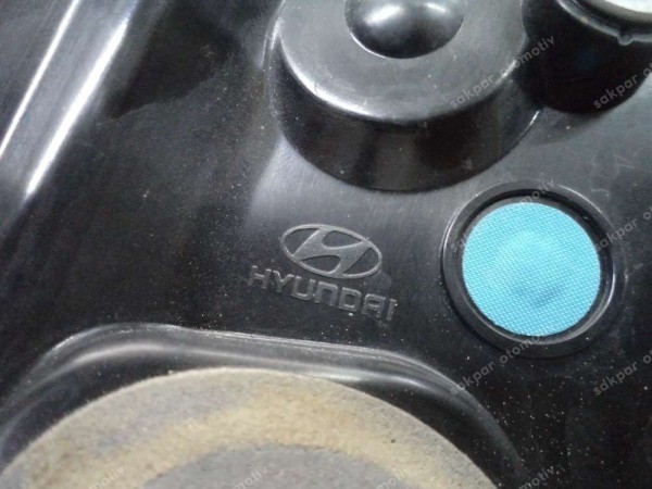 Hyundai Staria Sağ Bagaj Stop Lambası 87350-CG300 SP YP (AA120)