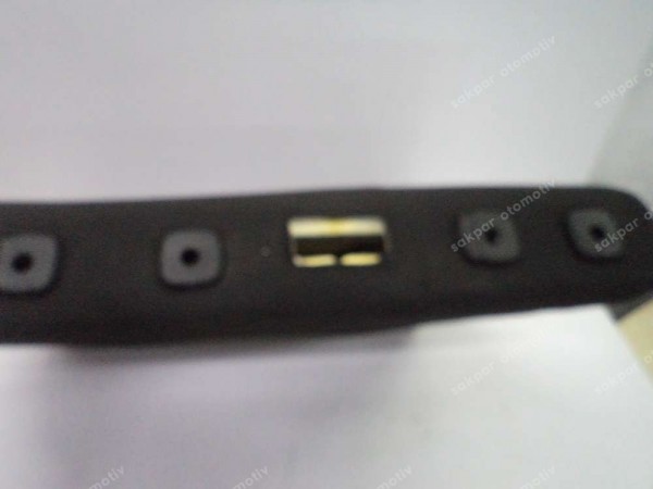 Hyundai Bayon Arka İkili Koltuk Sırt Dayama Orjinal YP SP (EA140)