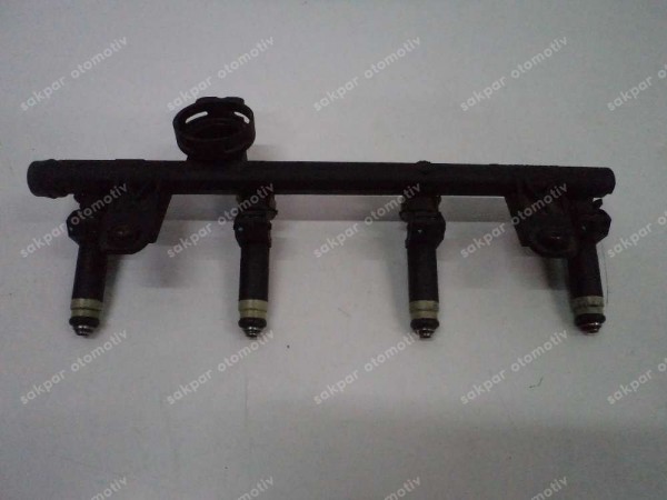 Renault Megane Clio Kangoo Yakıt Borusu Enjektör Galerisi Komple 7700274294 CP (DC135)