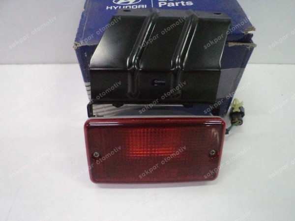 Hyundai H100 H1 Arka Sis Lambası (Ayaklı) 92405-4A200 YP (GB110)