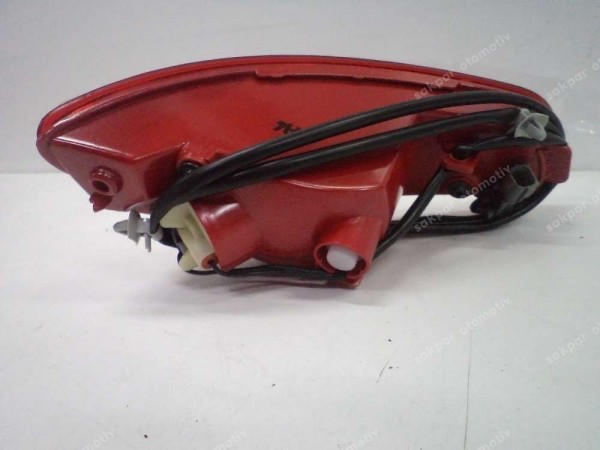 Hyundai Santa Fe Sağ Arka Sis Lambası Orjinal 92409-2B500 YP (BE122)