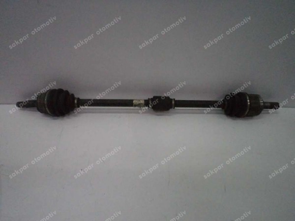 Hyundai Elantra Sağ Ön Aks Orjinal 49500-2D012 YP (GE120)